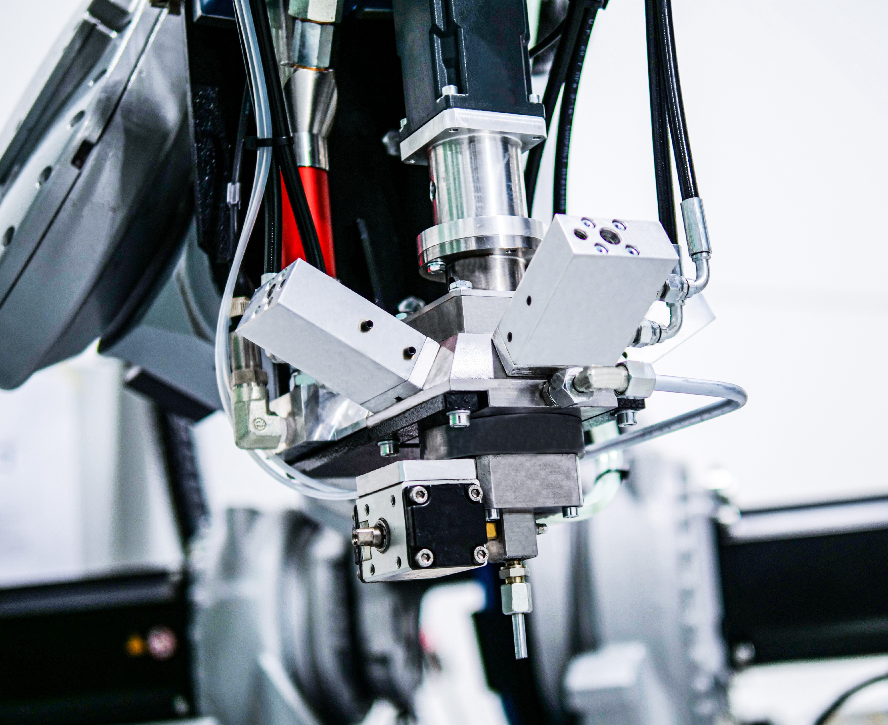 Mixing Head in the foreground